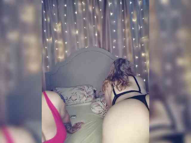 Her-Girl webcam
