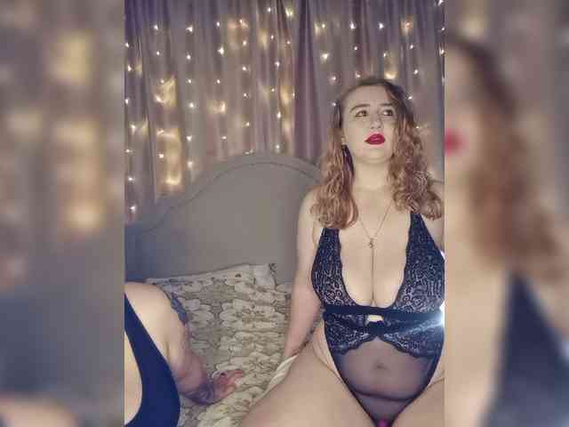 Her-Girl webcam