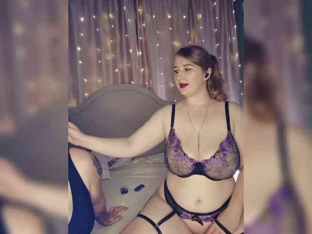Her-Girl webcam
