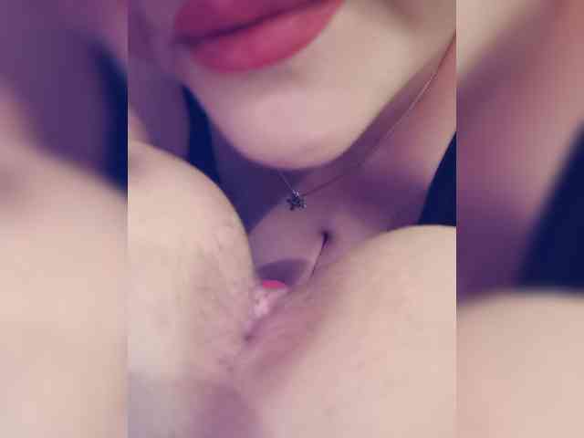 Model: Her-Girl
