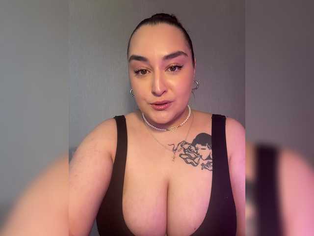 MilaLav's BongaCams show and profile
