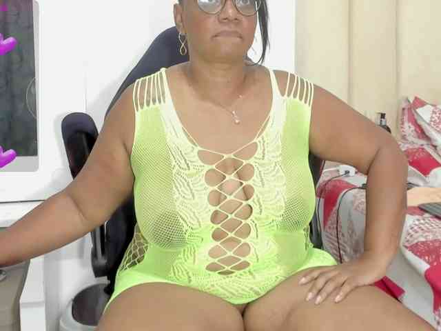 Modelo: BellaMoakXX