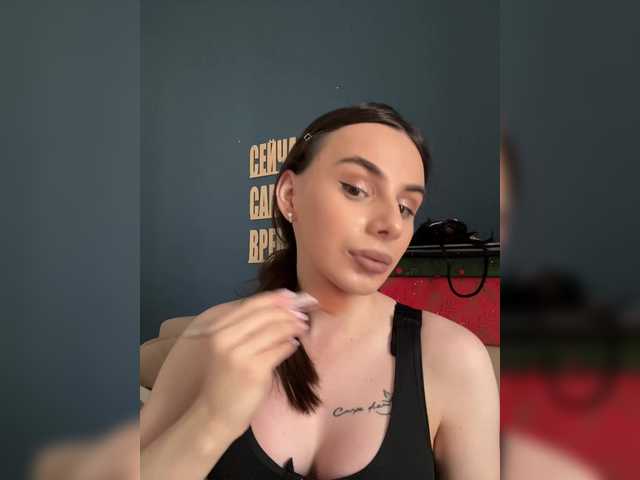 kriss33_33 live webcam show