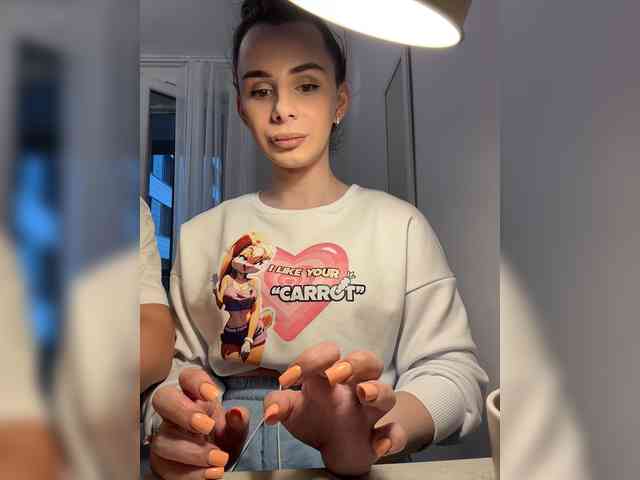 EvgeniyQWE55a Sex Cam Show