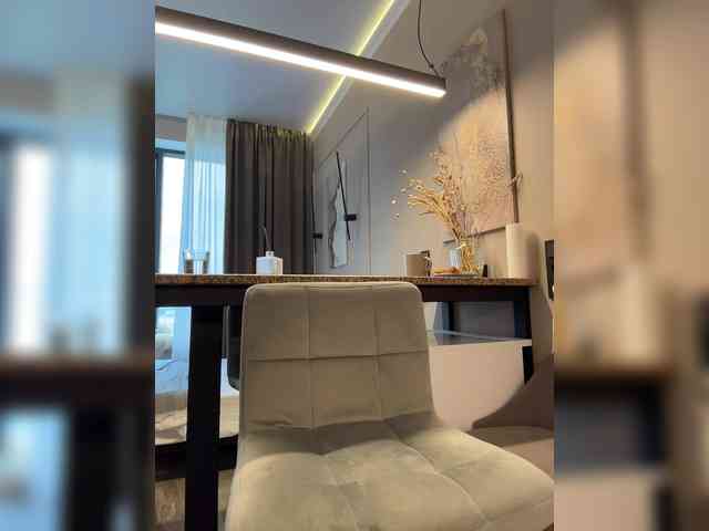 EvgeniyQWE55a Sex Cam Show