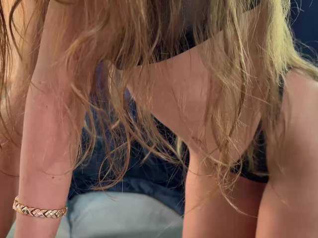 2CP live cam on BongaCams