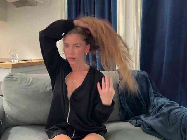 2CP Sex Cam Show
