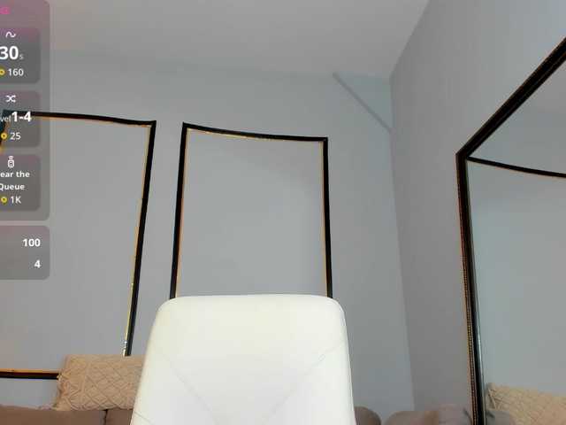 ElissaVibe live cam on BongaCams