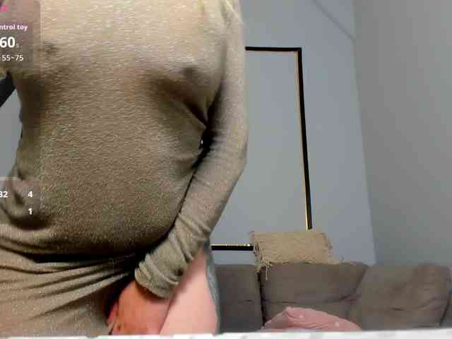ElissaVibe webcam