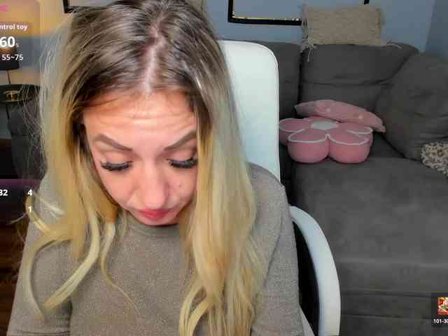 ElissaVibe webcam
