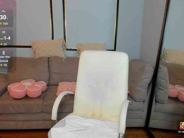 ElissaVibe webcam