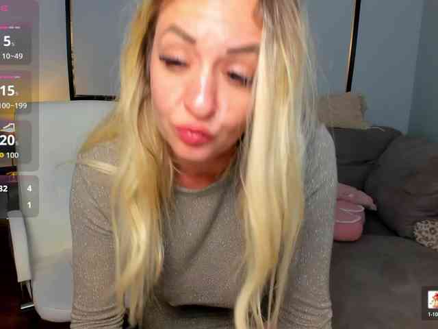 ElissaVibe webcam
