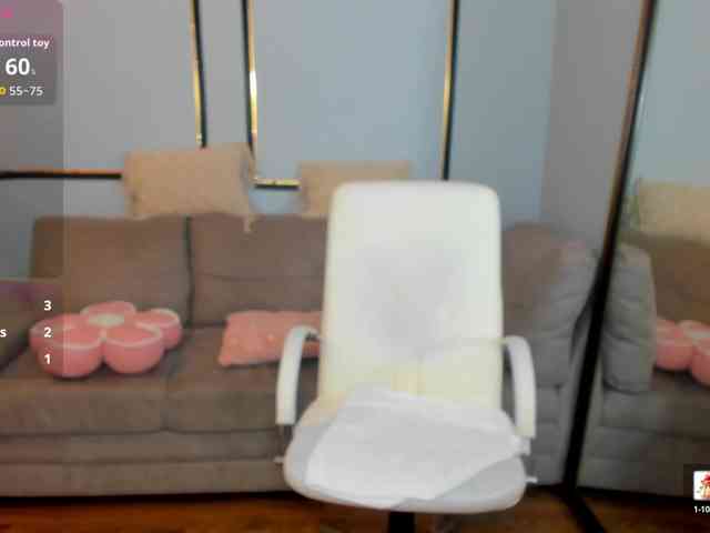 ElissaVibe webcam