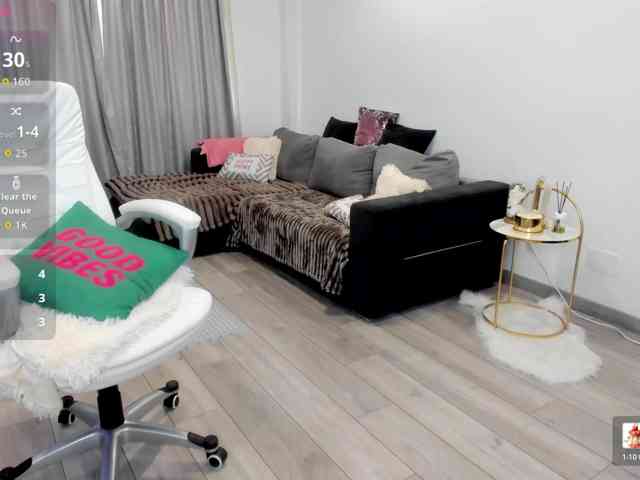 ElissaVibe webcam