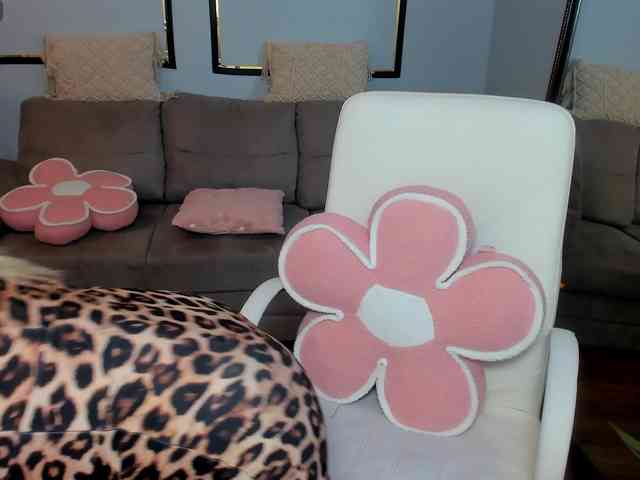 ElissaVibe webcam