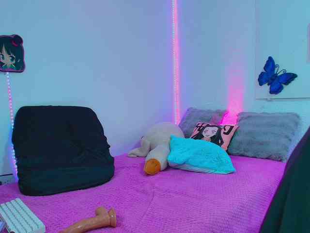 kimilaly webcam