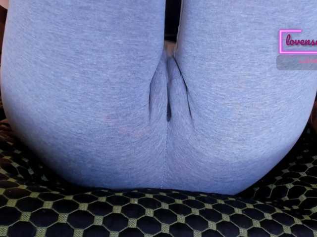Kira-Kell live cam on BongaCams