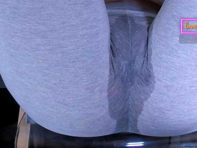 Kira-Kell live cam on BongaCams