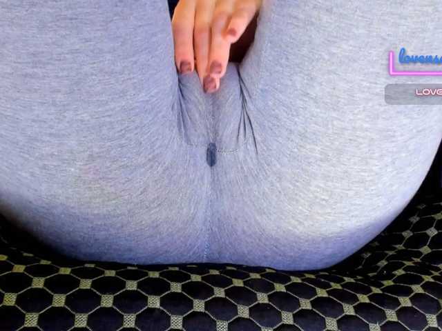 Kira-Kell live cam on BongaCams