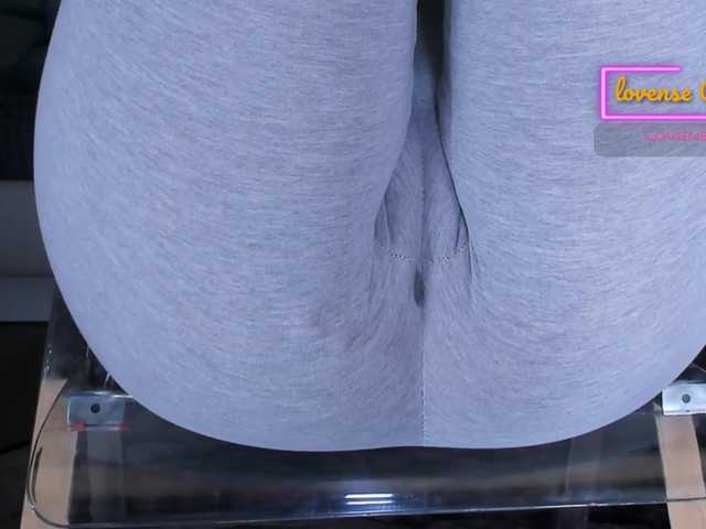 Kira-Kell live cam on BongaCams
