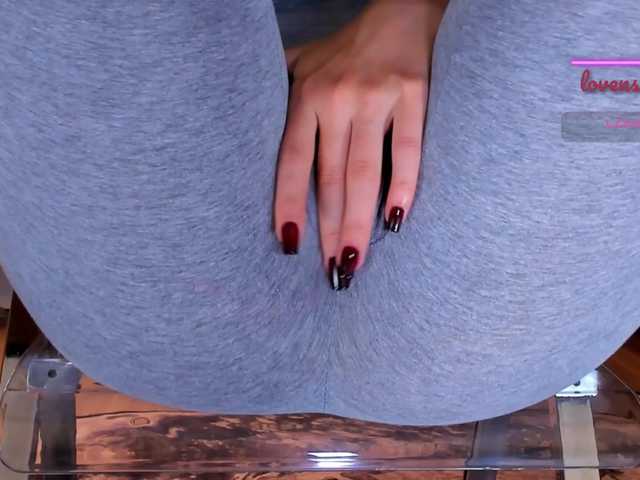 Kira-Kell live cam on BongaCams