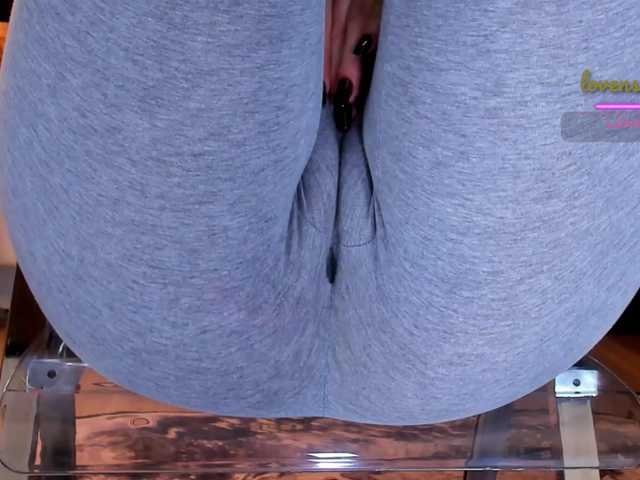 Kira-Kell live cam on BongaCams