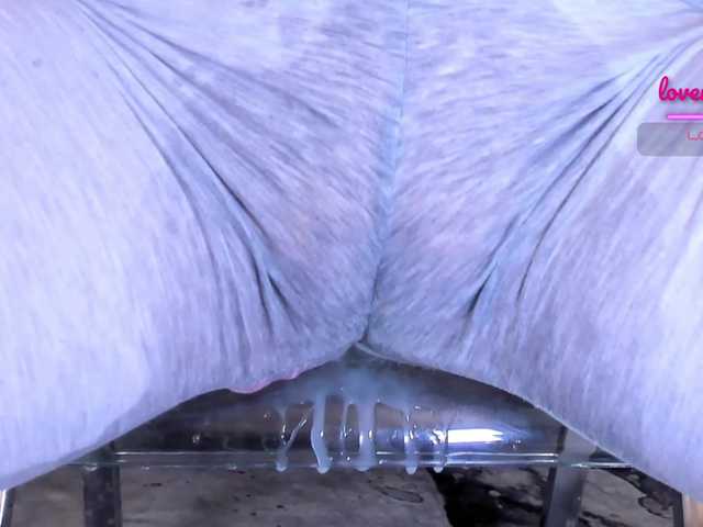 Kira-Kell live webcam show