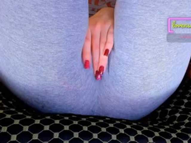 Kira-Kell live cam on BongaCams
