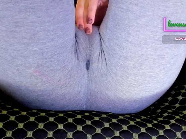 Kira-Kell live cam on BongaCams