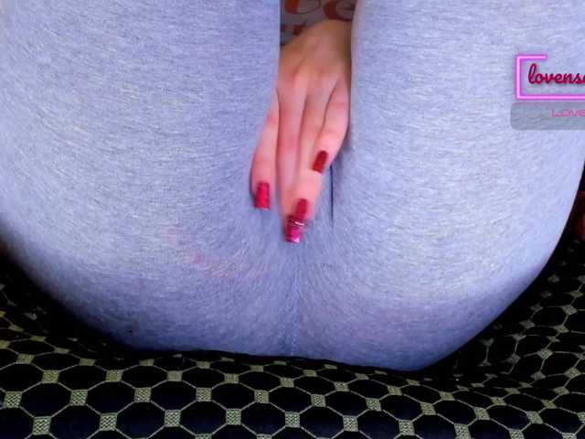 Kira-Kell live cam on BongaCams