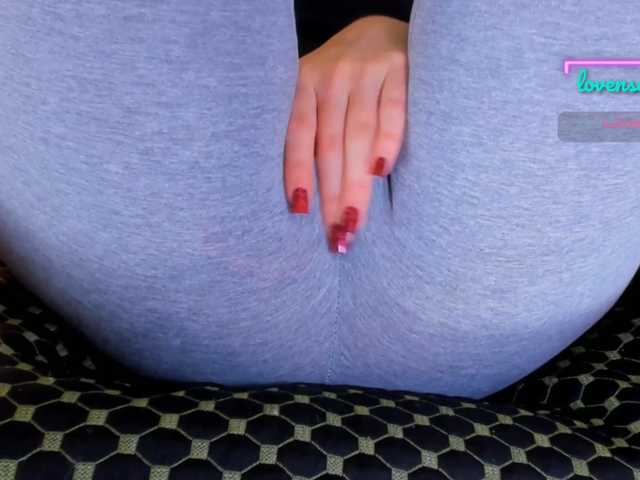 Kira-Kell live cam on BongaCams