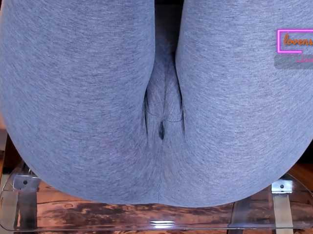 Kira-Kell live cam on BongaCams