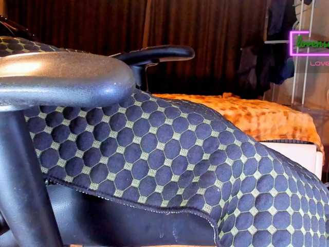 Kira-Kell live cam on BongaCams