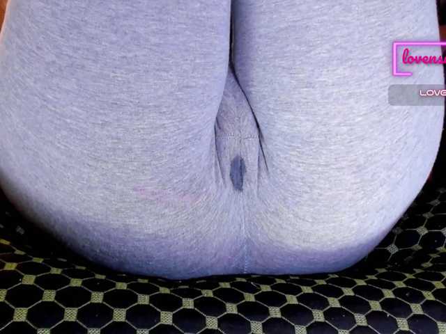 Kira-Kell live cam on BongaCams