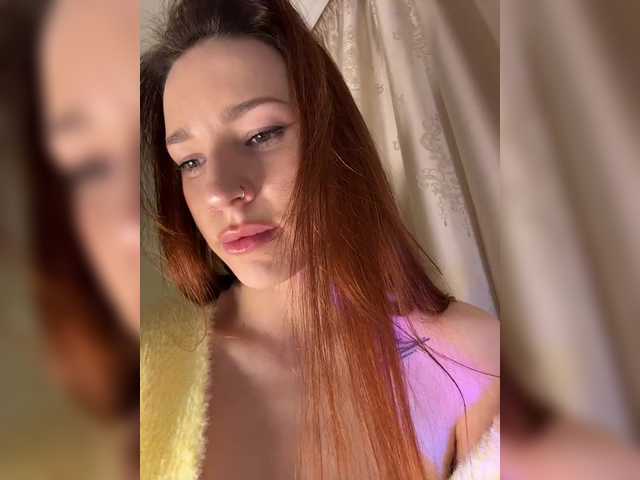 avolood's BongaCams profile