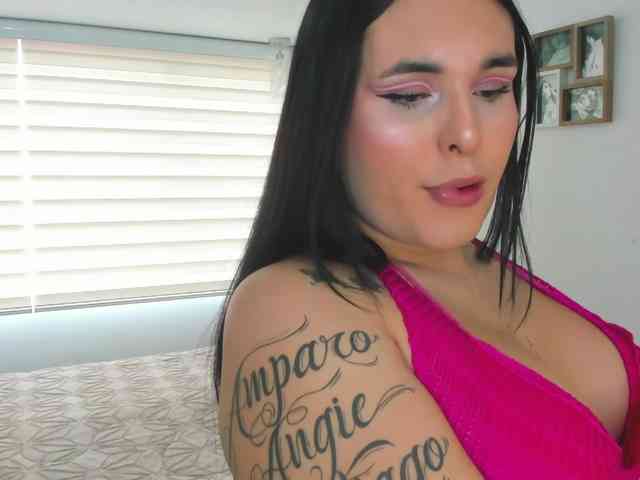 naty-pink