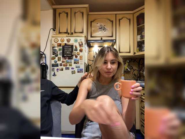 -Breid-1 live cam on BongaCams