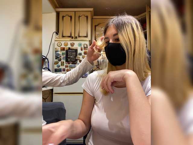 -Breid-1 live cam on BongaCams
