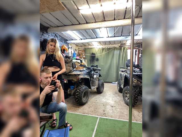 -Breid-1 live cam on BongaCams