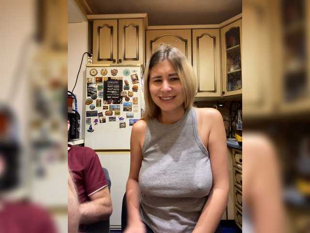 -Breid-1 live cam on BongaCams