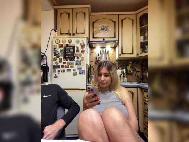 -Breid-1 live cam on BongaCams