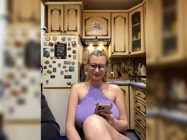 -Breid-1's BongaCams profile