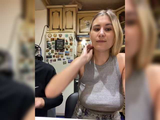 -Breid-1 live cam on BongaCams