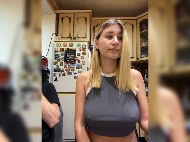 -Breid-1 live cam on BongaCams