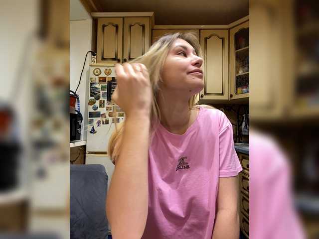 -Breid-1 live cam on BongaCams
