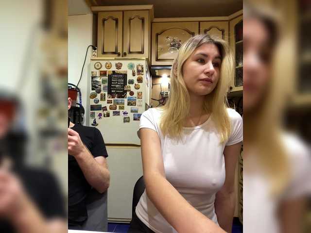 -Breid-1 live cam on BongaCams