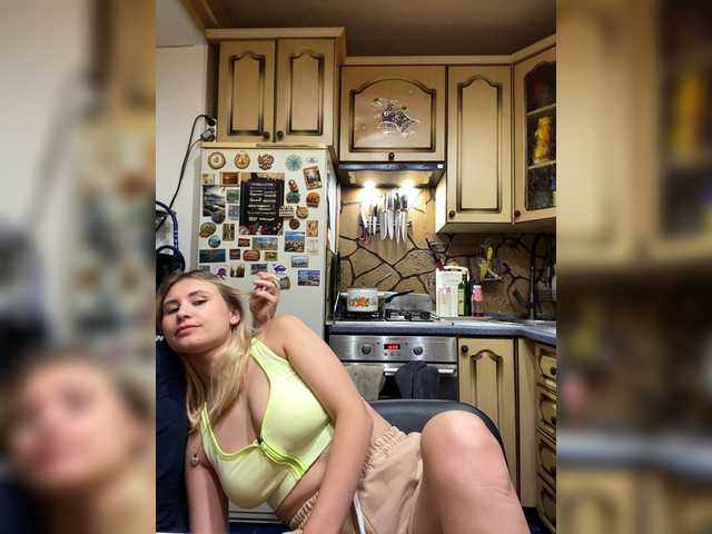 -Breid-1 live cam