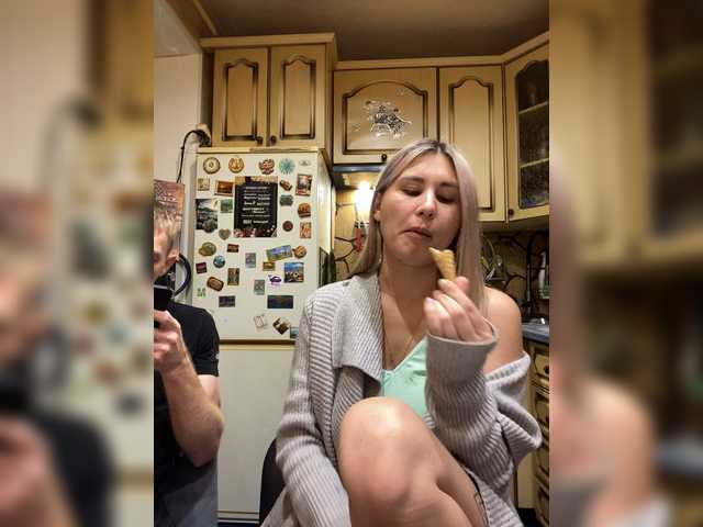 -Breid-1 live cam on BongaCams