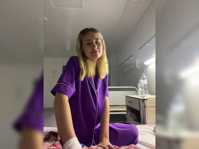 -Breid-1 live cam on BongaCams