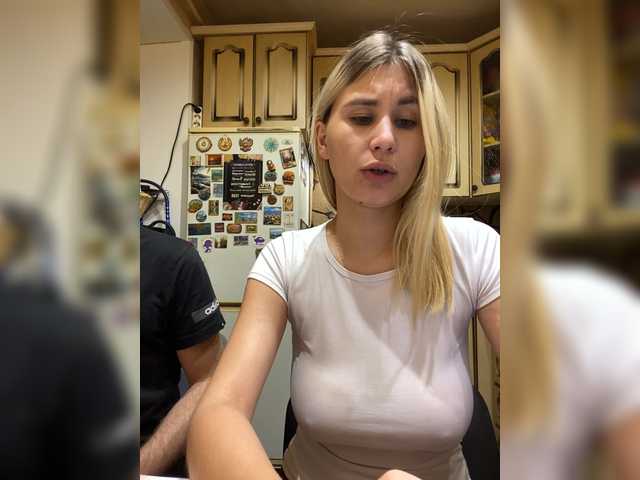 -Breid-1 live cam on BongaCams